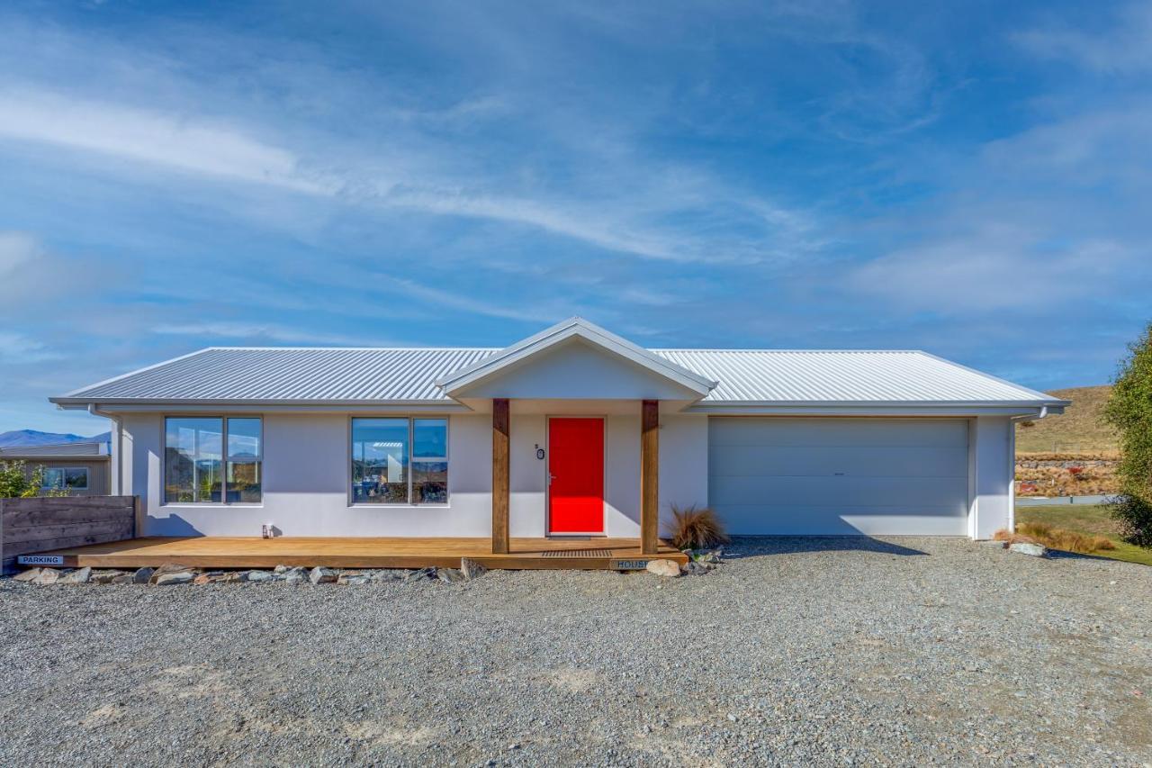 Tekapo Blue Villa Lake Tekapo Bagian luar foto